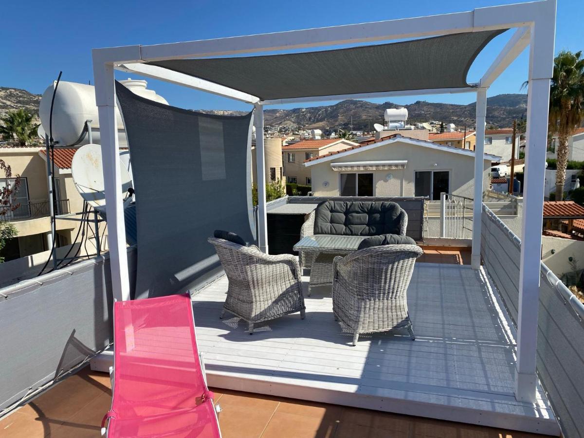 Roof Terrace & Sea View Entire Apartment ペイヤ エクステリア 写真