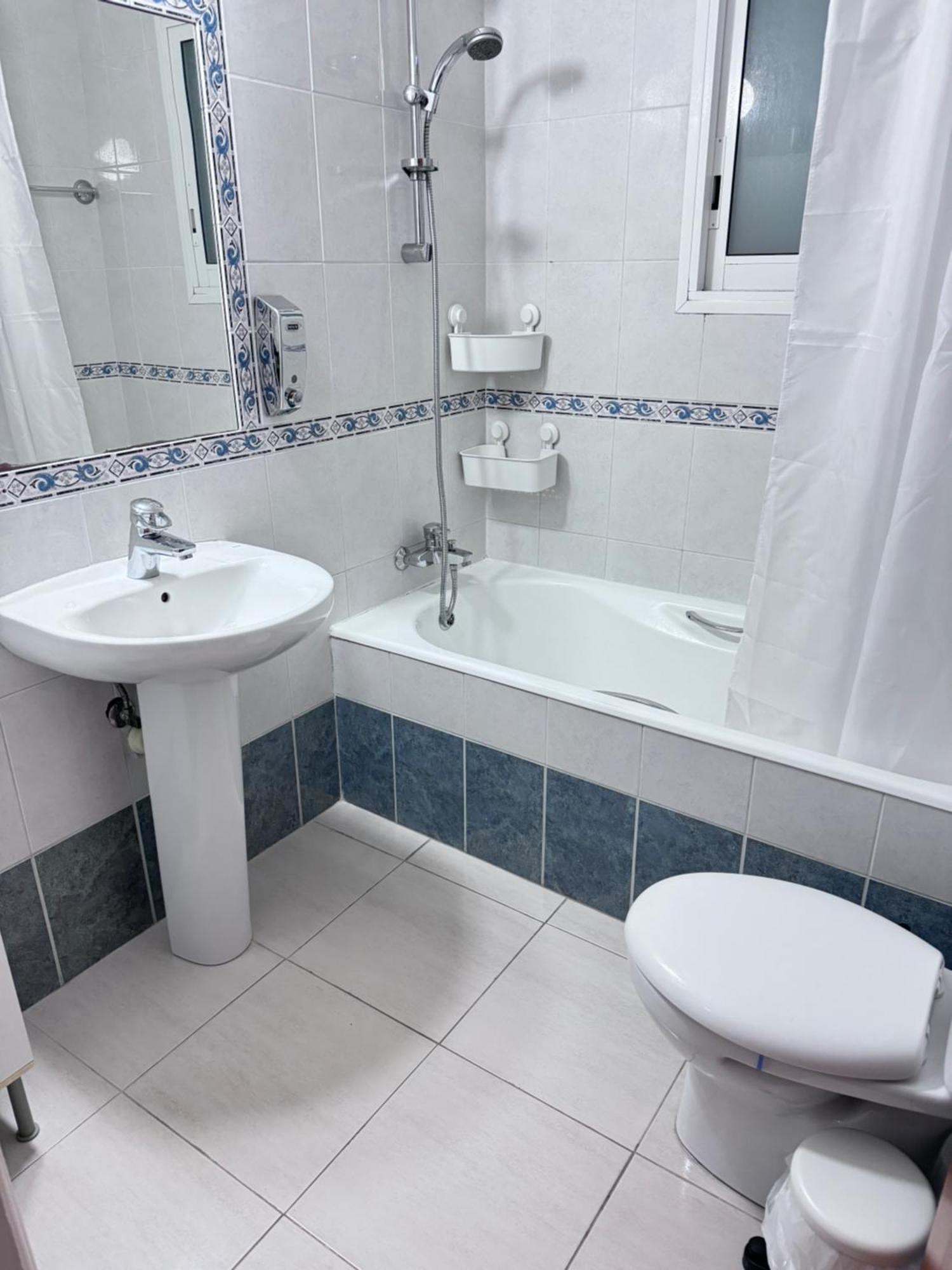Roof Terrace & Sea View Entire Apartment ペイヤ エクステリア 写真